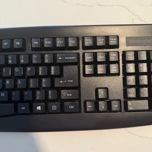 Kensington | Black Pro Fit Wireless Keyboard Wireless Connectivity Membrane Keys - Picture 6 of 14